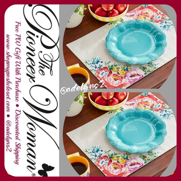 🌺 New Pioneer Woman Sweet Romance Blossom Placemats, Set of 2 - Picture 4 of 9